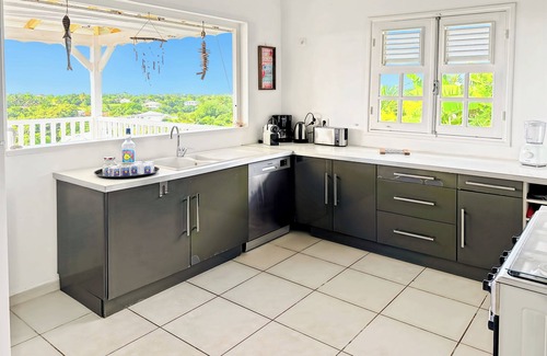 Grand-Bourg Villa | 4-star Villa Lauréal with 180° sea view and private pool, ideal for 10 people