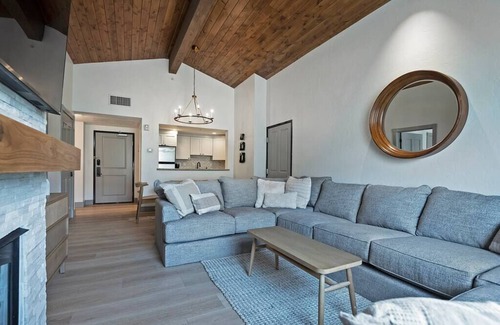 Zermatt Villa | 4-Star Zermatt Resort 2B2B Villa- Newly Remodeled!
