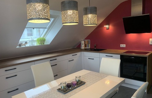 Schauenstein Apartment | 4-Sterne Ferienwohnung (100qm) mit Balkon, Loggia und Garten