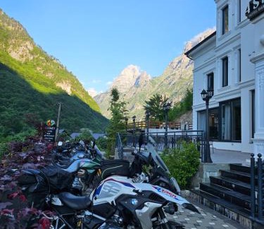 Kukes County Hotel | 4 Stinët