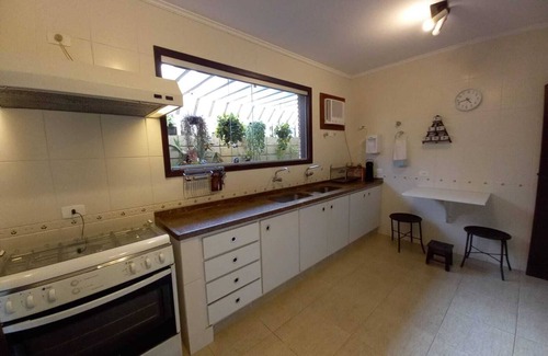 Pedra Verde House | 4 SUITES - air conditioning - CLOSED CONDOMINIUM - near the sea -