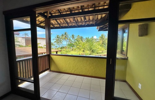 Praia do Forte House | 4 suites house in front of the sea