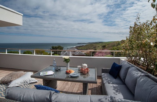 St Abbs Apartment | 4 THE BAY - penthouse apartment set just above the picturesque Coldingham Bay.