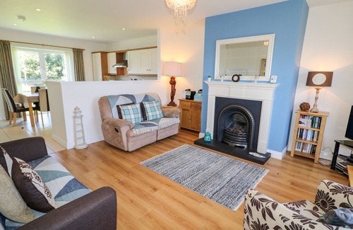 Bushmills Cottage | 4 THE CLOISTERS, family friendly in Bushmills, County Antrim