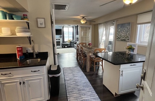 Antioch Cottage | #4 The Cozy Cottage