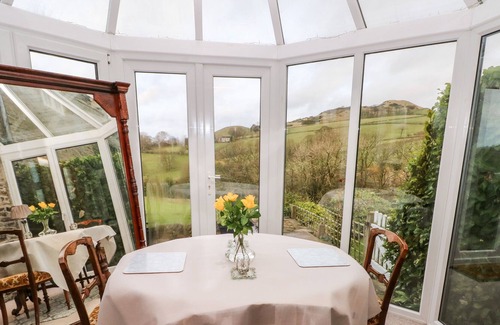 Rainow Cottage | 4 WASHPOOL COTTAGE, family friendly, with open fire in Macclesfield