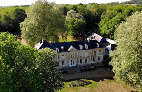 Sille-le-Philippe House | 4 wooden cabins in the heart of nature in the Chanteloup forest