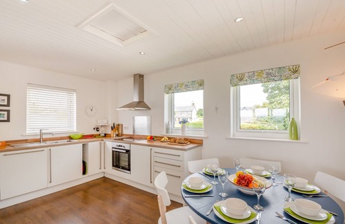Abersoch House | 4 Ynys Fawr - Three Bedroom House, Sleeps 6
