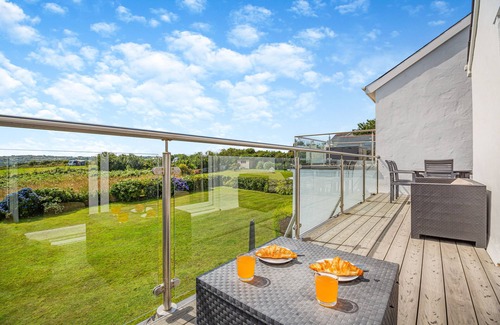 Abersoch House | 4 Ynys Fawr - Three Bedroom House, Sleeps 6