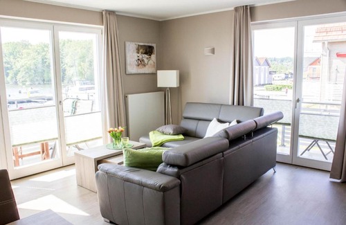 Plau am See Apartment | 4 Zimmer Maisonette 3 Balkone Haus 7 A 6