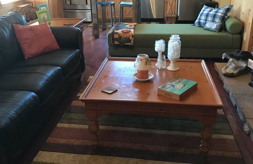 Six Mile Cabin | 40 Acre Cabin -farm experience with fishing, near Lake Keowee and Clemson, SC