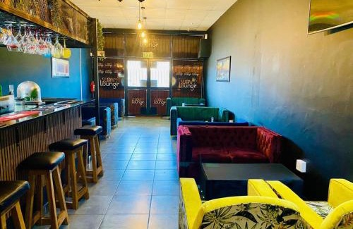 East London Apartment | 40 CZ KUBS Oxford Apartments