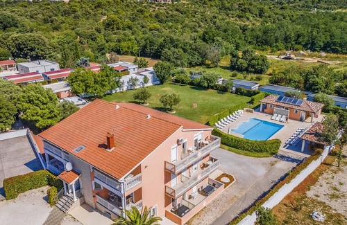 Banjole Other | 40 m² Accommodation ∙ 1 bedroom ∙ 4 guests
