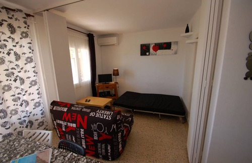 Mas Pinell Apartment | 40 m² Apartment ∙ 1 bedroom ∙ 4 guests