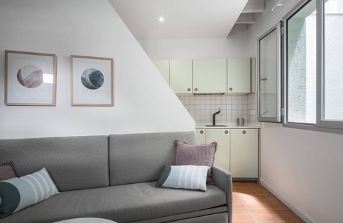 Doctor Barraquer-Grupo Renfe-Policlinico Apartment | 40 m² Apartment ∙ 1 bedroom ∙ 4 guests