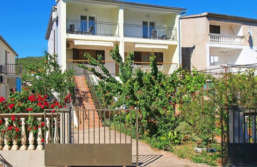 Tribunj Apartment | 40 m² Apartment ∙ 1 bedroom ∙ 4 guests