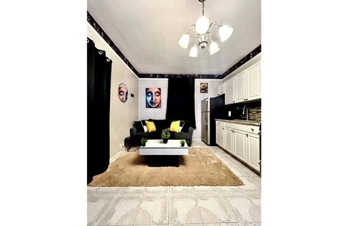 Williamsbridge Apartment | 40% Off JfK/LaGuardia/NyC/Manhattan/Bronx