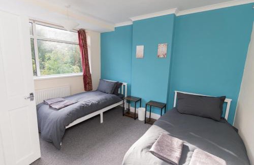 Olton House | 40 Percent Off Monthly, Large House, Free Parking