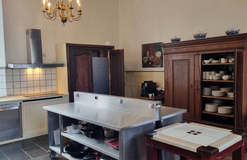 Schinnen Bed & Breakfast | 40 persons group arrangement, all of Castle Terborgh private for you!
