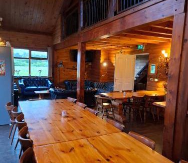 Klijndijk Cabin | 400 m² Lodge ∙ 10 bedrooms ∙ 30 guests