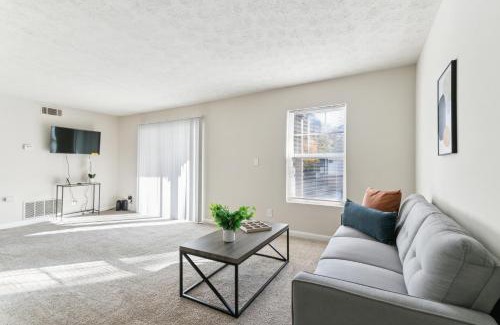 Cumberland Apartment | 400 Winchester 2 Bed 2 Bath Newly Furnished