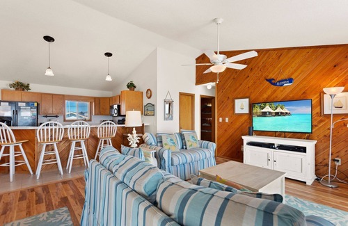 Sea Retreat House | 4075 The Pearl * Oceanfront