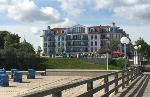 Kuhlungsborn Ost Apartment | (408) 3- room apartment -direct lake view - apartment house Atlantik