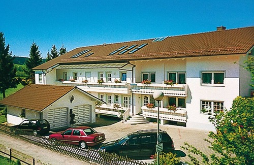 Bad Birnbach Apartment | 40qm-großes Appartment in familiärem Ambiente mit Balkon