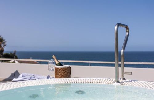 Robberg Beach Villa | 41 on Beachy Head - Luxury Villa 100m from the beach