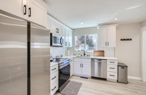 Lakewood House | 411 S Owens St - Lakewood