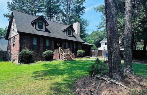 Church Street House | 413) Massive home in a great neighborhood!