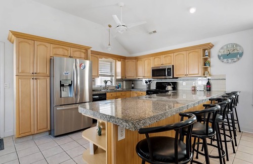 North Wildwood Condo | 414 E 17th Ave, 2nd Floor