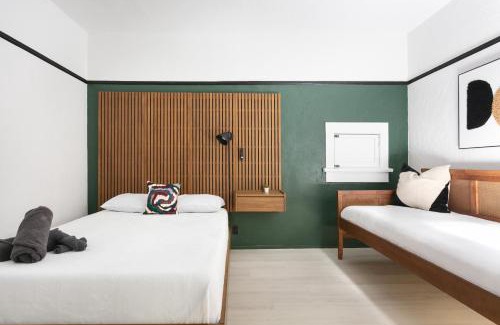 Gaslamp Quarter Hotel | 417 Market St 2BR