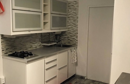 Eleanor Roosevelt Apartment | 419 Roosevelt Downtown local-Urban humble area. Charming 1-bedroom apartment