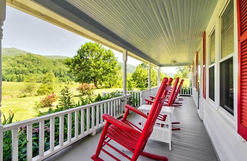 Bakersville House | 42 acres with Dramatic Mtn. Views.Close to Appalachian Trail