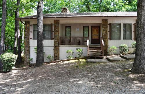 Hot Springs Village House | 42 Lequita Place
