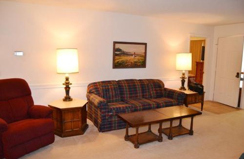 Hot Springs Village House | 42 Lequita Place