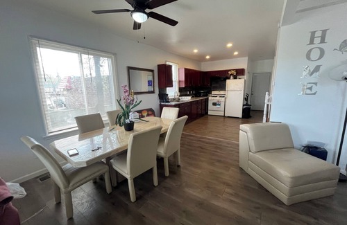 Detroit House | 420 friendly Spacious 3-bedroom house in cool Detroit with WiFi and AC