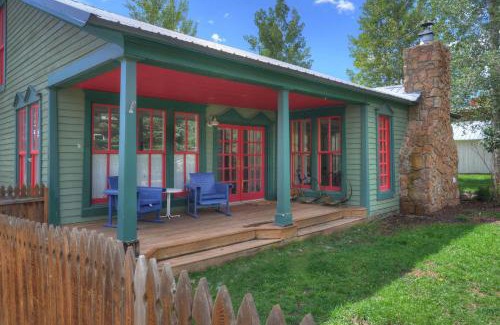 Creede House | 421 Capital Ave