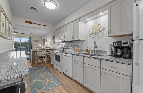 Duck House | 4211- Family Duckster, Conveniently located Duck condo rental perfect for you and your family!