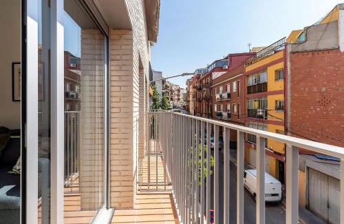 Santa Coloma de Gramenet Apartment | 4239 - AB Duplex Santa Coloma III