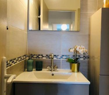 Center Apartment | 42m2,lumineux,au pied de la gare ,parking gratuit