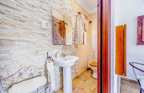 Centurion Bed & Breakfast | 42onKing