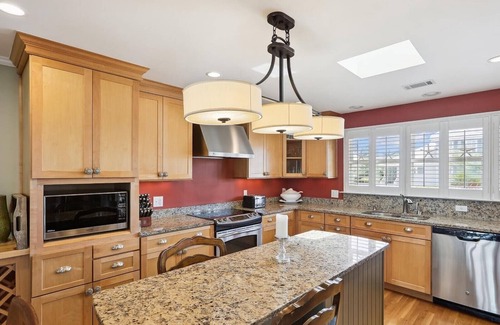 South Beach Villa | 43 Lands End - Can't Beat the Views from this Sunset Beach Cottage in Sea Pines!