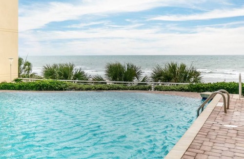Cherry Grove Beach Condo | 44 m² Condo ∙ 1 bedroom ∙ 4 guests