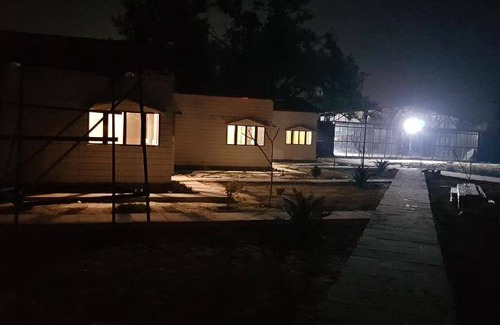 Phulpur Resort | 44 m² Resort ∙ 5 bedrooms ∙ 6 guests