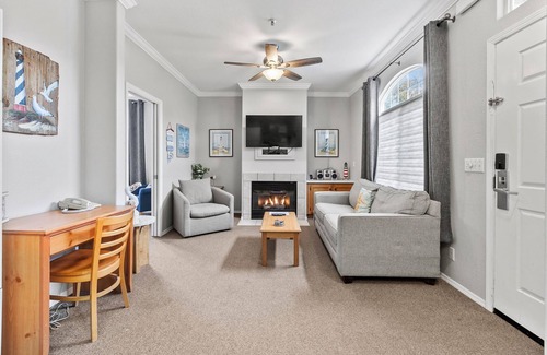 Oceano Condo | 444 Pier Ave. #309: 1 BR, 1 BA in Oceano, Sleeps 4