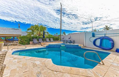 Convair Cove House | 445 Watts Way