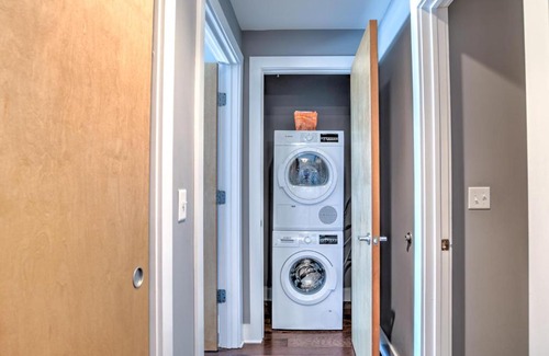 Asheville House | 45 Asheland Avenue Unit 500