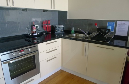 Westleigh Apartment | 45 Horizon View - Luxury Apartment with Amazing Sea Views in Westward Ho!